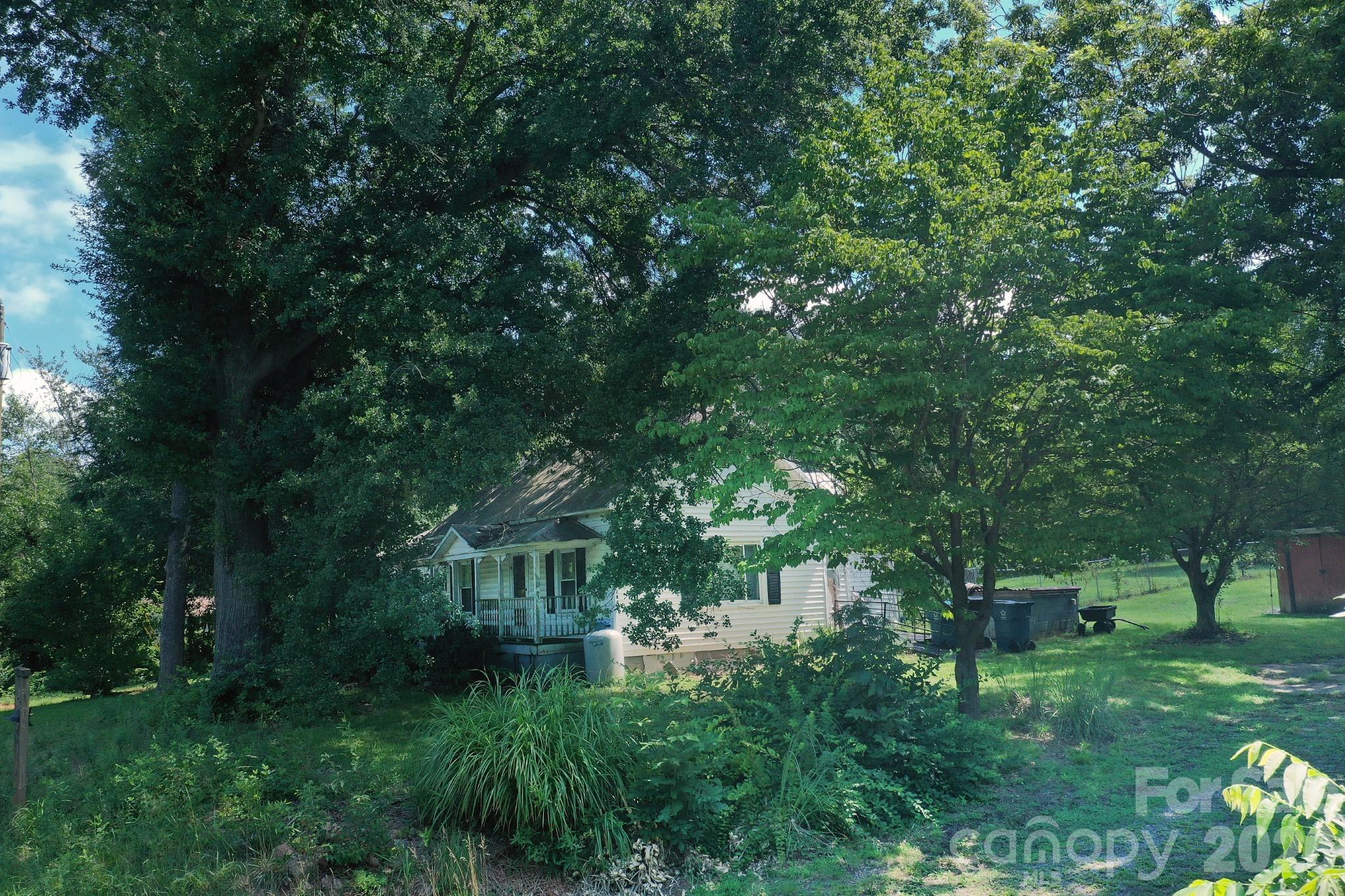 2848 Mt Ruhama Church Road Newton, NC 28658 - Photo 22 of 24 Gallery Image 22