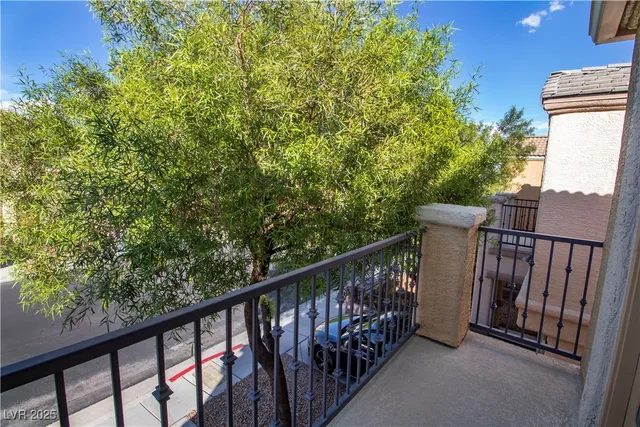 $1,659 | 10437 Coyote Cub Avenue, Las Vegas, NV 89129