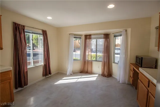 $1,659 | 10437 Coyote Cub Avenue, Las Vegas, NV 89129