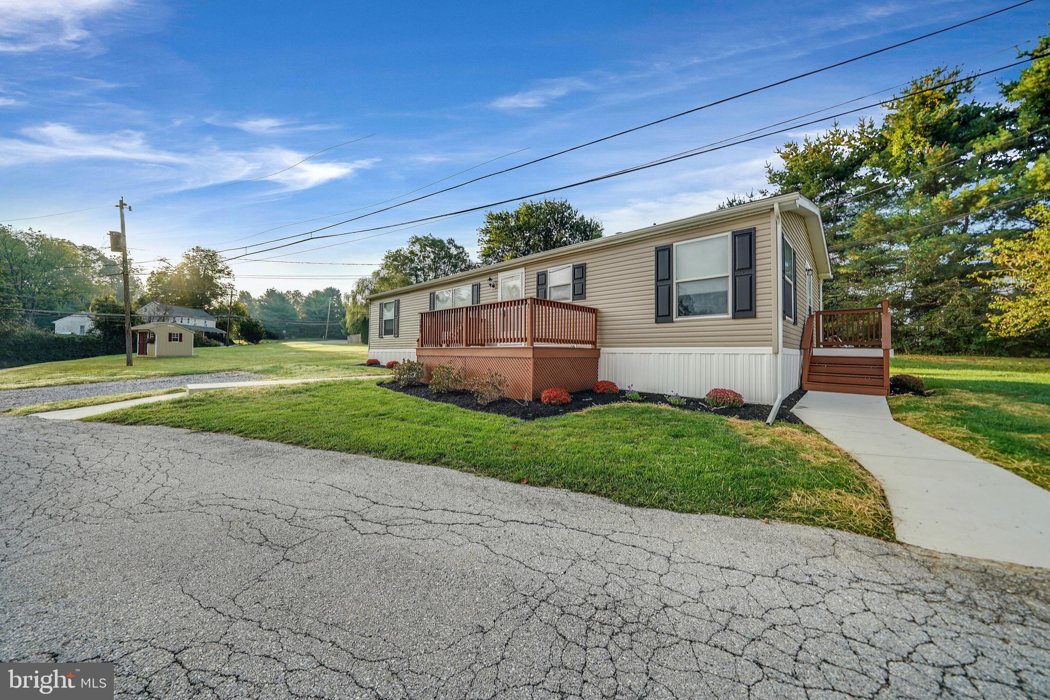 500 Reeceville Road Coatesville, PA 19320 - Photo 2 of 26