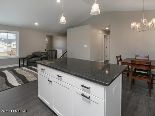 325 Brookestone Drive Southeast Rochester, MN 55904 - Photo 14 of 22 Gallery Image 14