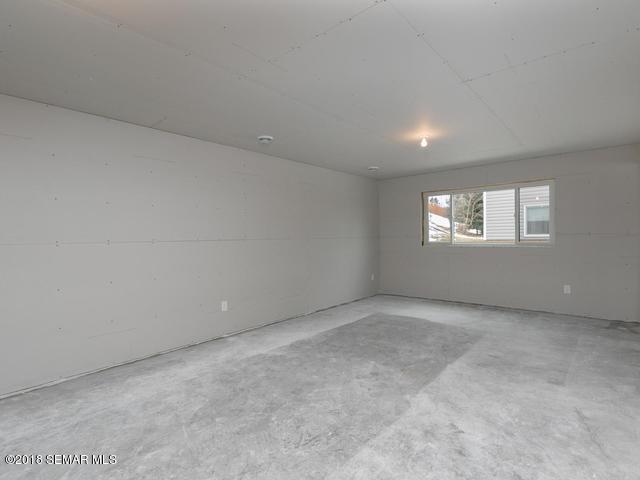 325 Brookestone Drive Southeast Rochester, MN 55904 - Photo 20 of 22 Gallery Image 20