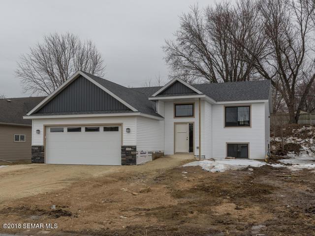 325 Brookestone Drive Southeast Rochester, MN 55904 - Photo 3 of 22 Gallery Image 3