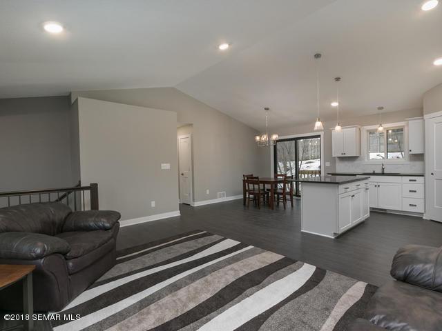 325 Brookestone Drive Southeast Rochester, MN 55904 - Photo 7 of 22 Gallery Image 7