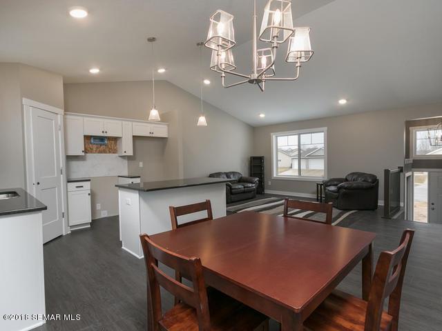 325 Brookestone Drive Southeast Rochester, MN 55904 - Photo 10 of 22 Gallery Image 10