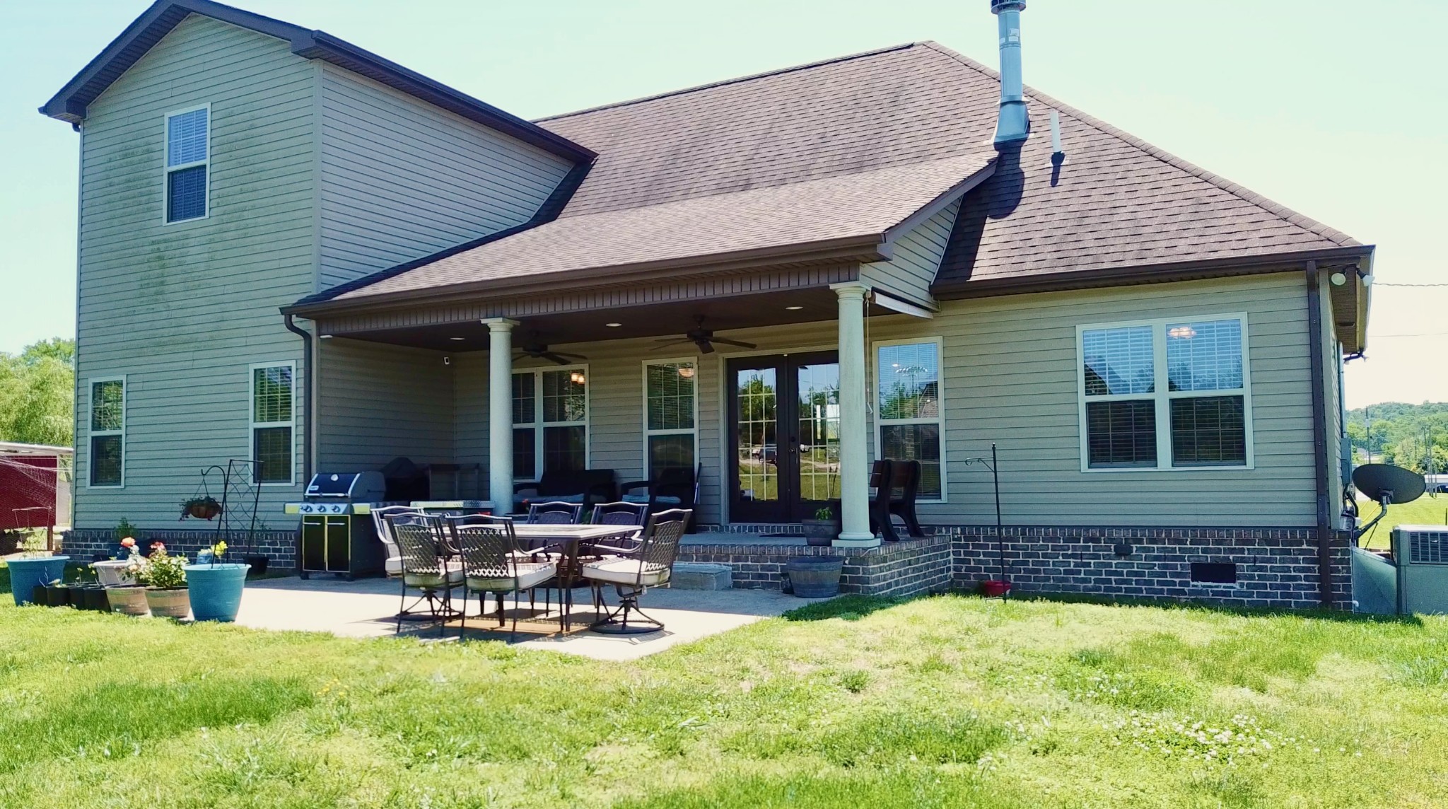 509 Neal Road Watertown, TN 37184 - Photo 14 of 48 a view of a house with patio