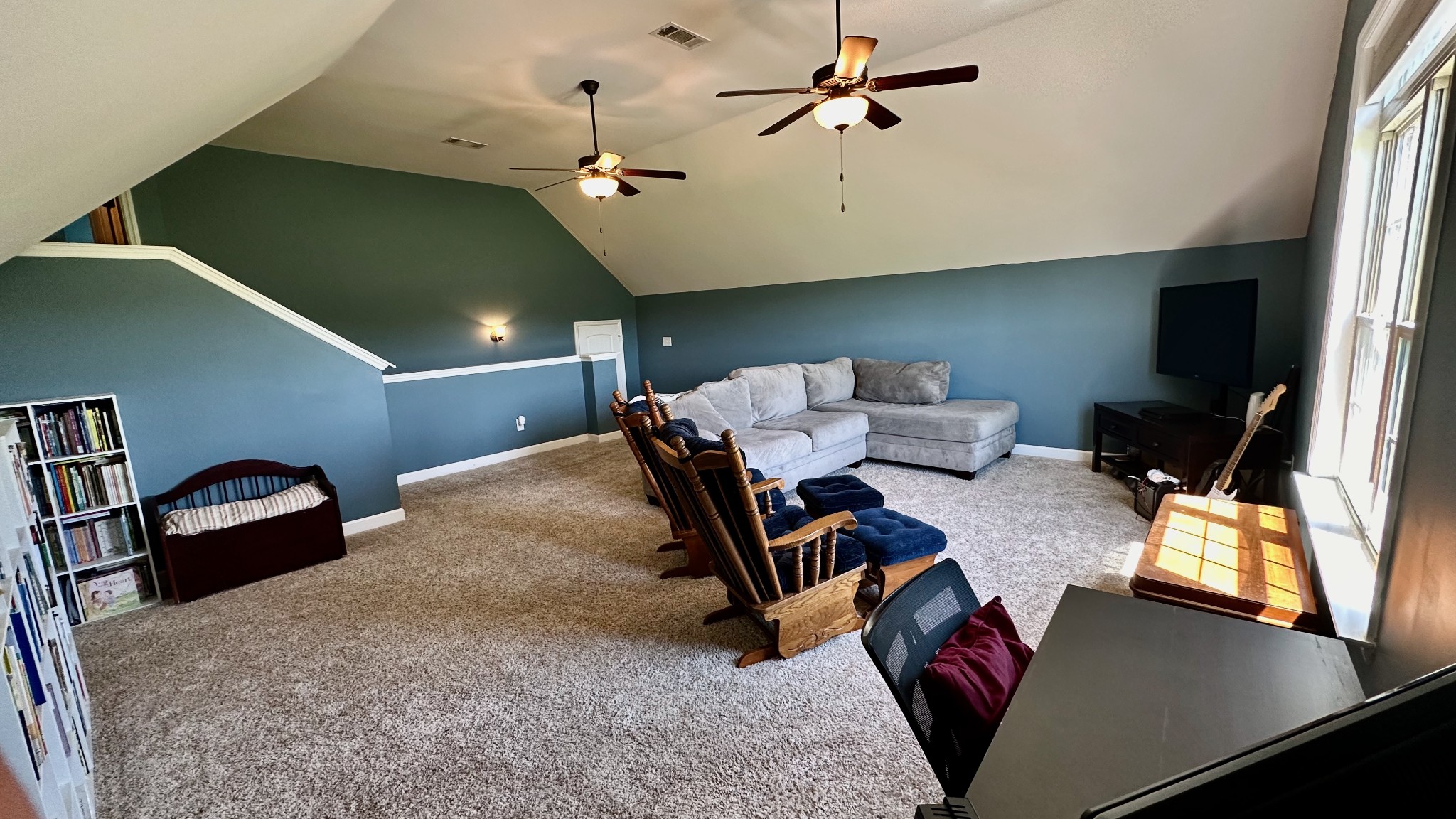 509 Neal Road Watertown, TN 37184 - Photo 39 of 48 a workspace with furniture