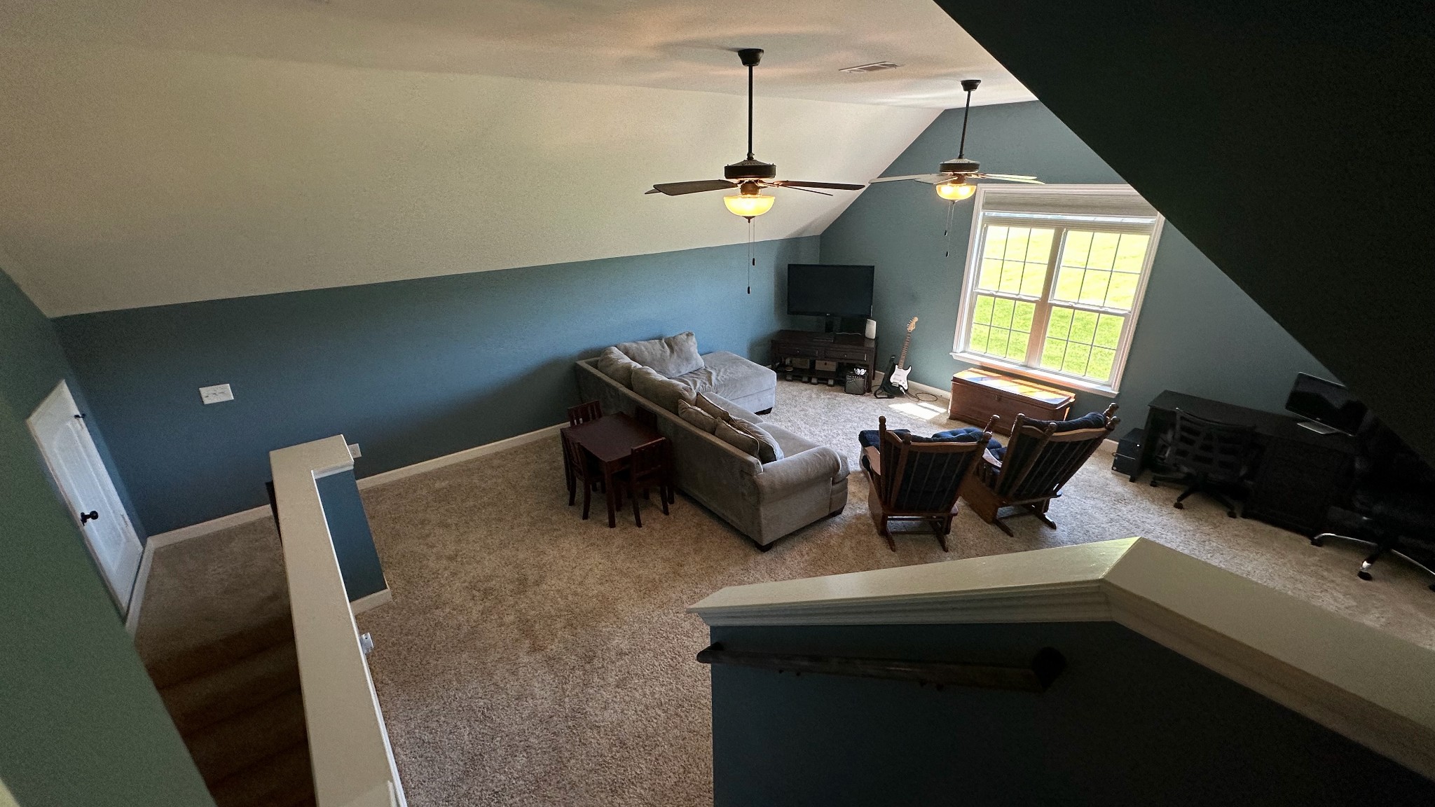 509 Neal Road Watertown, TN 37184 - Photo 41 of 48 a living room with furniture and a window