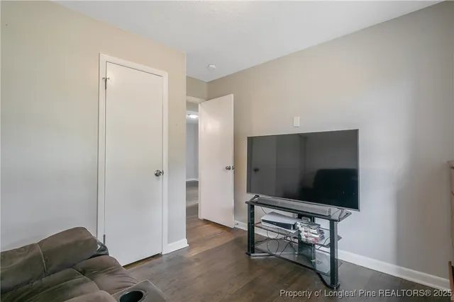 $228,000 | 4914 Pinewood Drive, Hope Mills, NC 28348