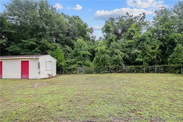 $228,000 | 4914 Pinewood Drive, Hope Mills, NC 28348