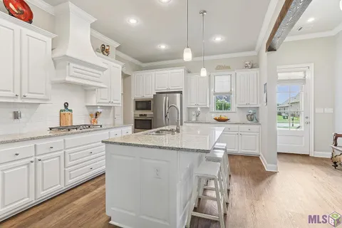 $347,500 | 16035 Greycliff Avenue, Pride, LA 70770