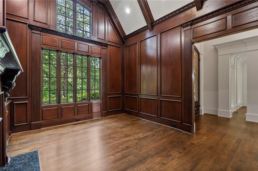 989 Middle Fork Trail Suwanee, GA 30024 - Photo 11 of 76