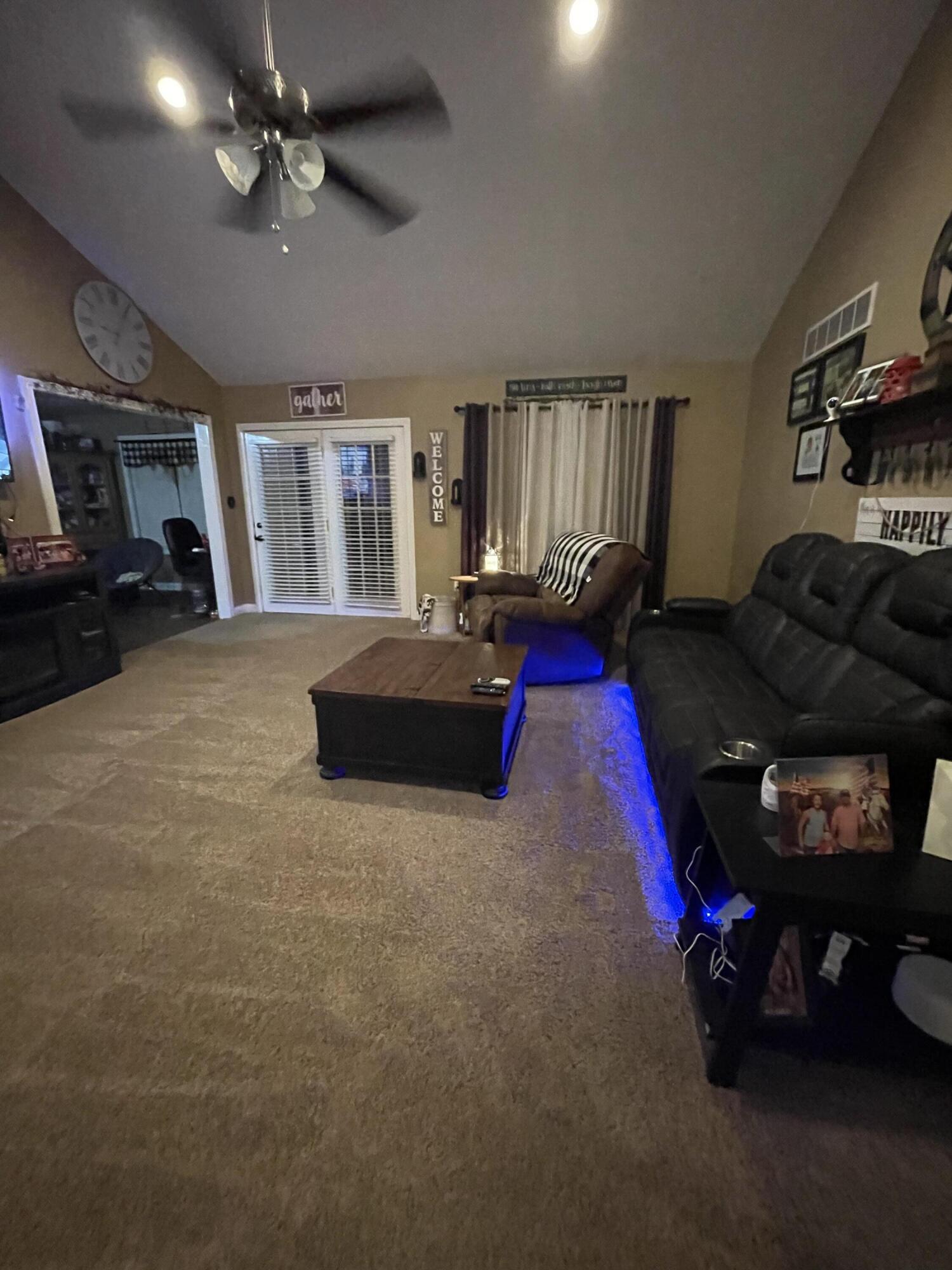 44 Rachel Way Lancaster, KY 40444 - Photo 10 of 60 9E39E1AC-D1A4-49B1-B3D9-08E093F063F9