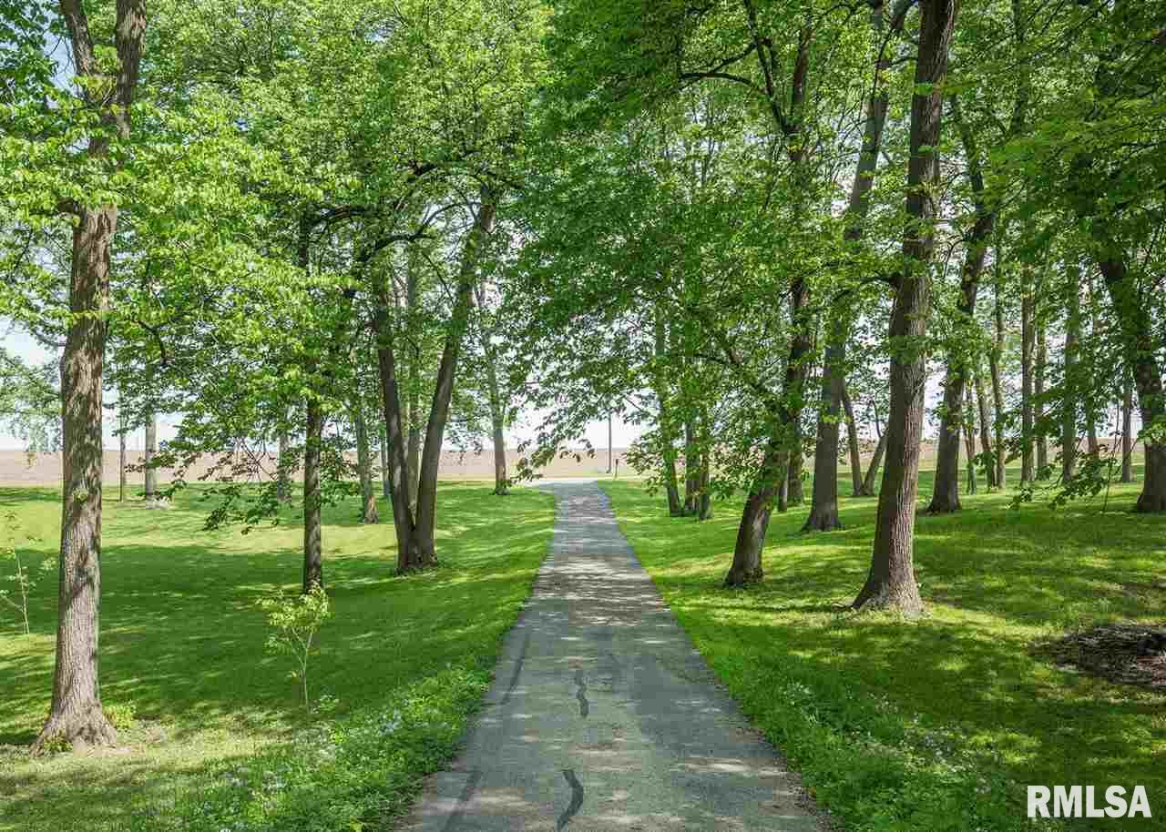7298 Long Road Fulton, IL 61252 - Photo 2 of 24