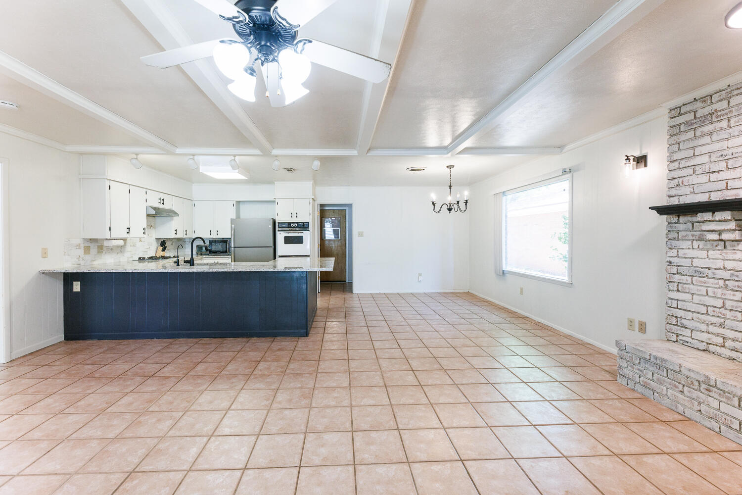 4618 30th Street Lubbock, TX 79410 - Photo 8 of 42 Dining Area