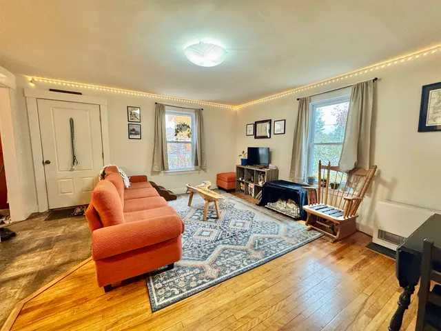 $420,000 | 28 Lake Morey Road, Fairlee, VT 05045