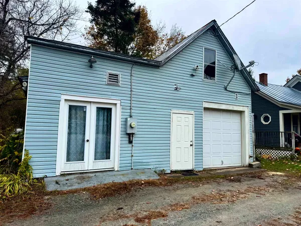 $420,000 | 28 Lake Morey Road, Fairlee, VT 05045