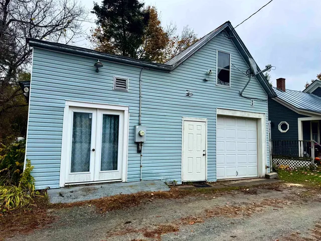 $420,000 | 28 Lake Morey Road, Fairlee, VT 05045