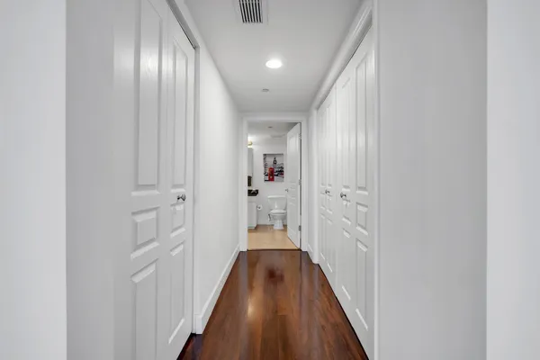 $370,000 | 300 South Duval Street, Unit 2101, Tallahassee, FL 32301