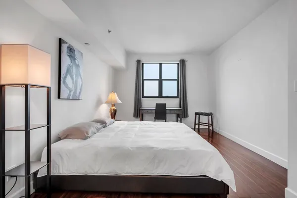 $370,000 | 300 South Duval Street, Unit 2101, Tallahassee, FL 32301