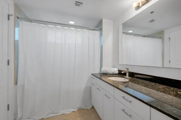 $370,000 | 300 South Duval Street, Unit 2101, Tallahassee, FL 32301