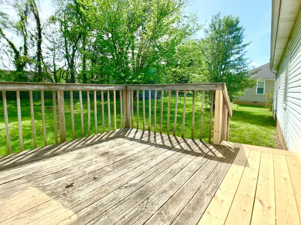 a view of a house with a big yard
