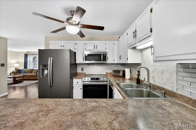 $179,900 | 189 Harvest Moon Court, Unit B, St. Charles, MO 63304