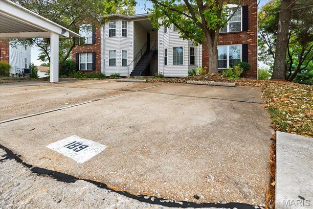 $179,900 | 189 Harvest Moon Court, Unit B, St. Charles, MO 63304