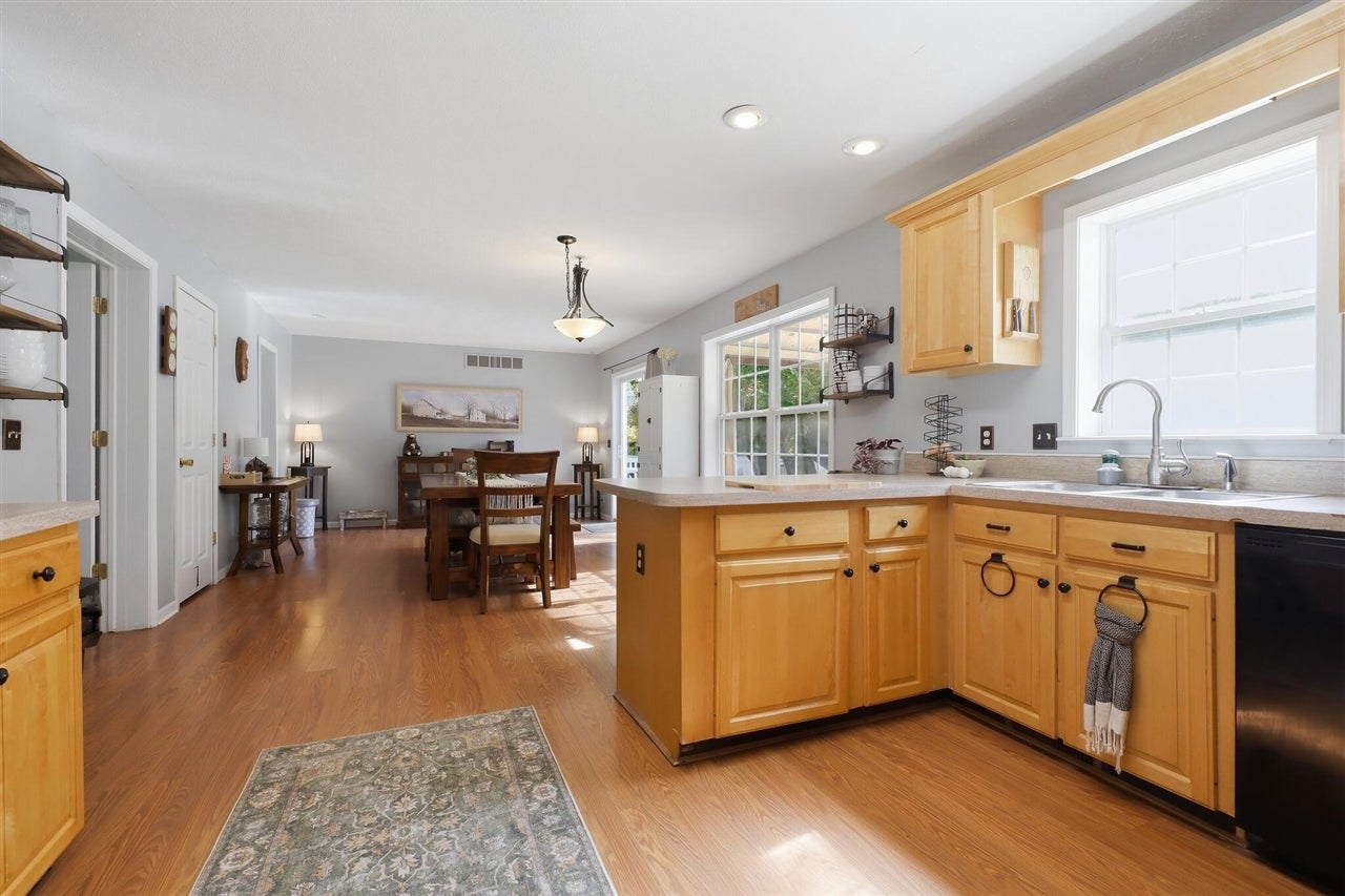 45101 Dunn Road Belleville, MI 48111 - Photo 14 of 68 Gallery Image 14