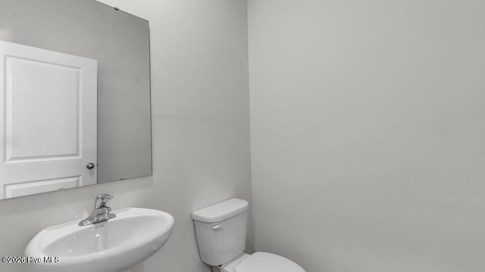 360 Hartfield Avenue Raeford, NC 28376 - Photo 26 of 31 Powder Room