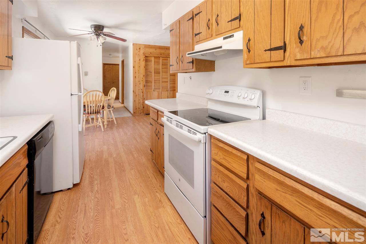 95 Saddle Lane Reno, NV 89508 - Photo 10 of 40 Photo 10