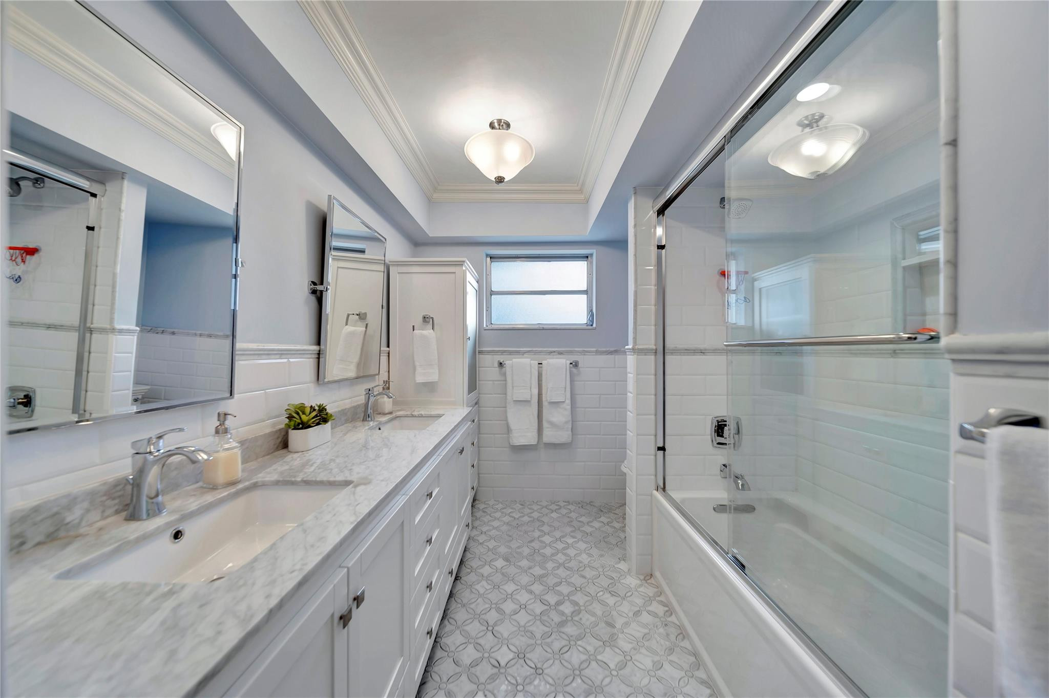 5600 Plantation Road Plantation, FL 33317 - Photo 7 of 68 Photo 7