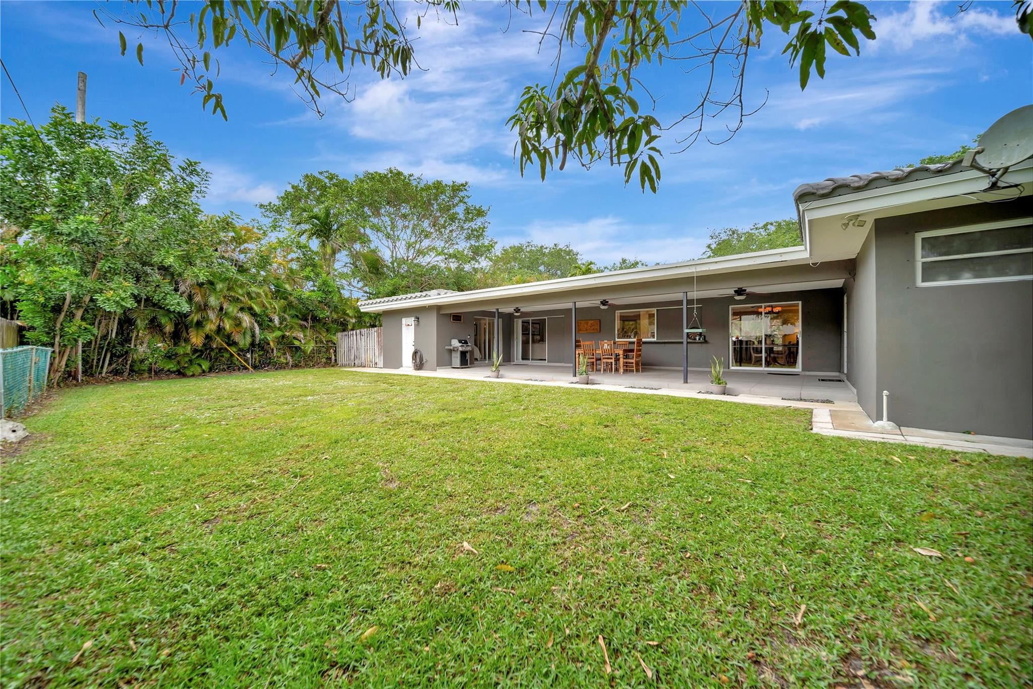 5600 Plantation Road Plantation, FL 33317 - Photo 8 of 68 Photo 8