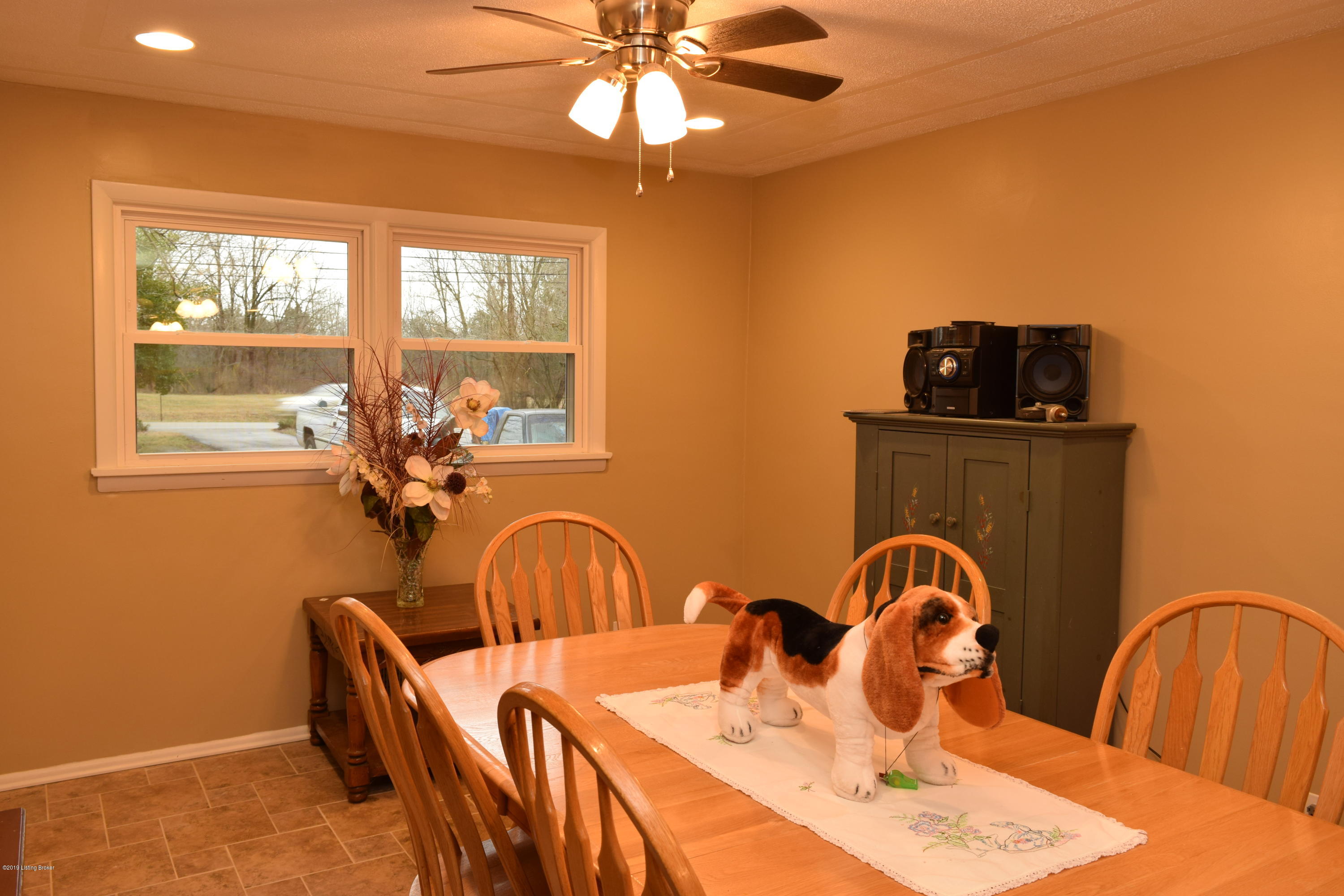 390 Wales Run Road Mount Washington, KY 40047 - Photo 28 of 92 DSC_2037