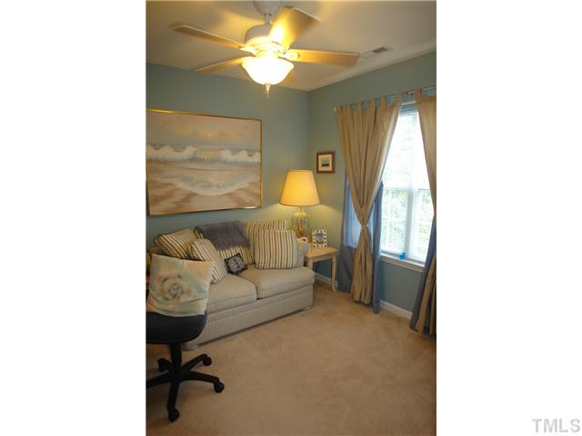 4725 Delta Ridge Court Raleigh, NC 27612 - Photo 9 of 12 Gallery Image 9