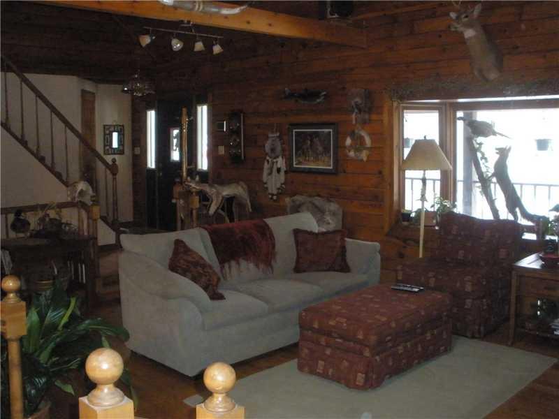 852 Soap Run Road Fombell, PA 16123 - Photo 7 of 22 Living Room.