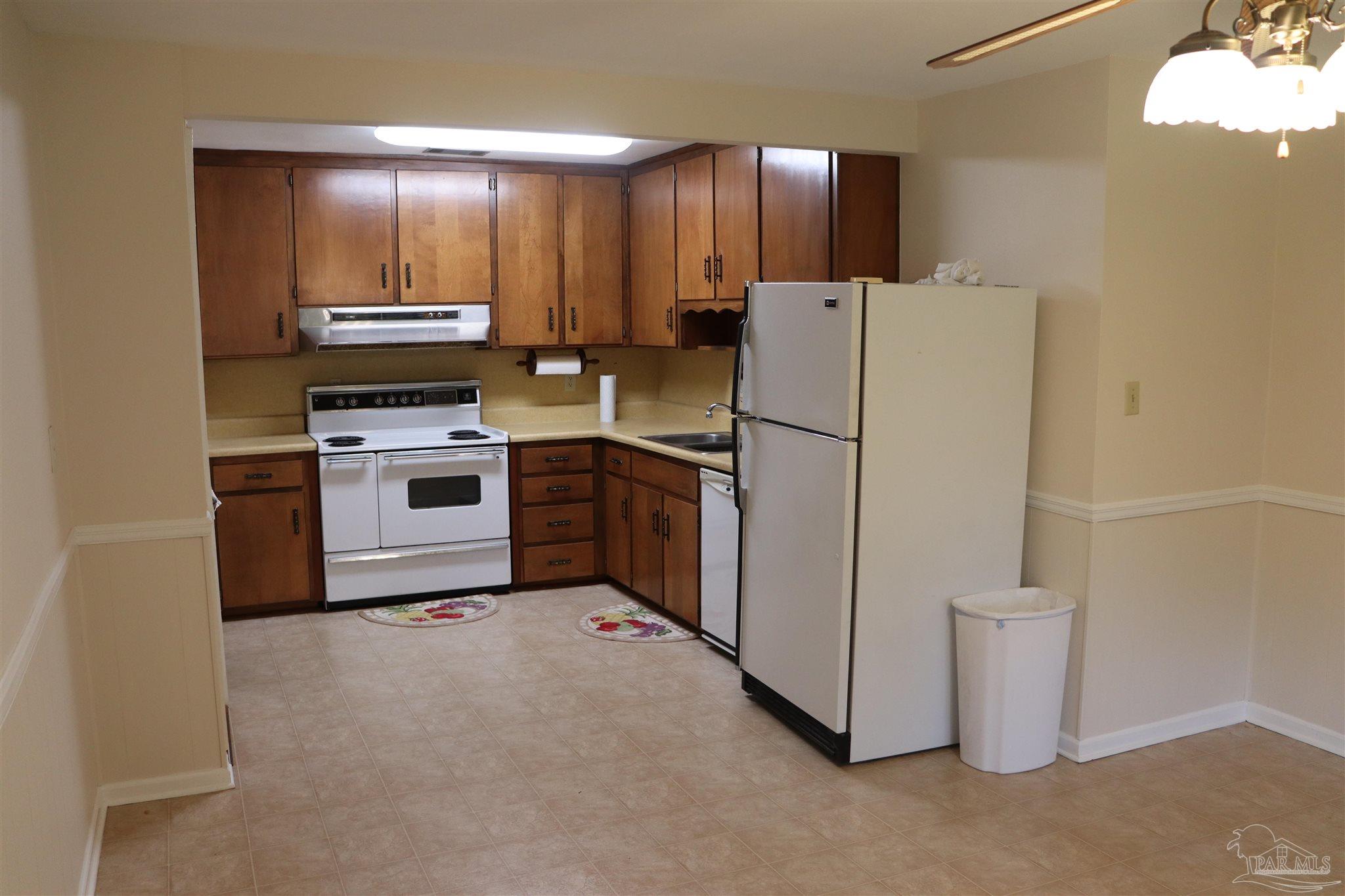 219 Rue Max Street Pensacola, FL 32507 - Photo 12 of 26 Gallery Image 12