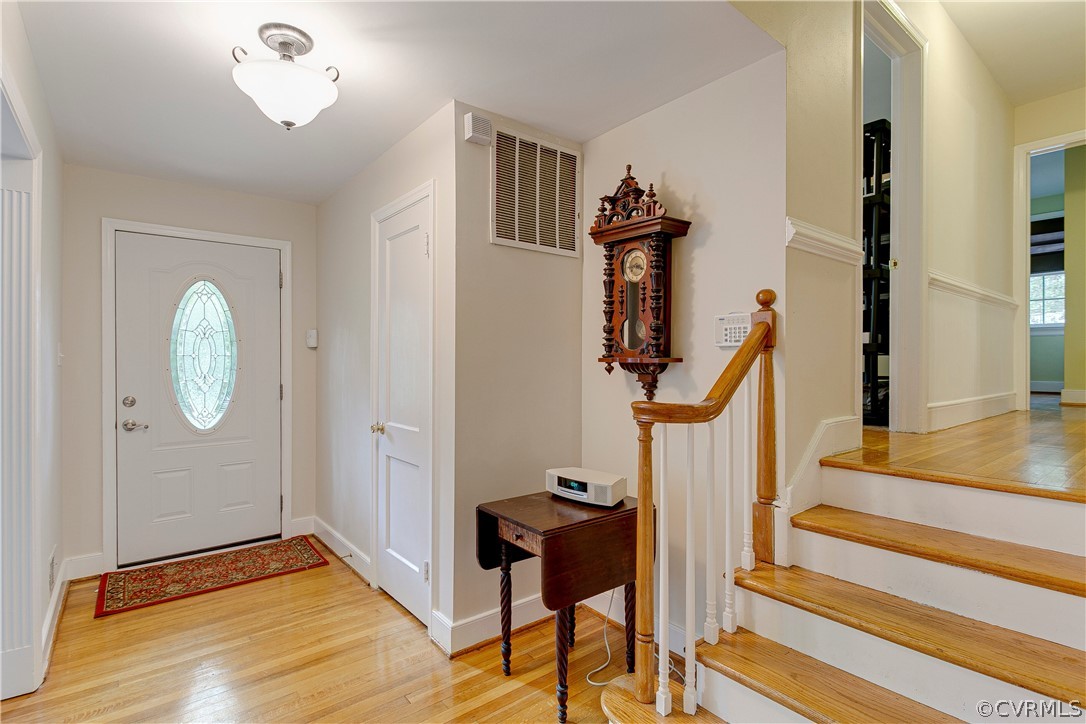 8104 Duncaster Road Richmond, VA 23235 - Photo 4 of 25 Gallery Image 4
