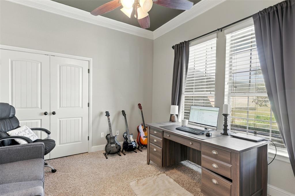 107 Chance Court Springtown, TX 76082 - Photo 16 of 31 Gallery Image 16