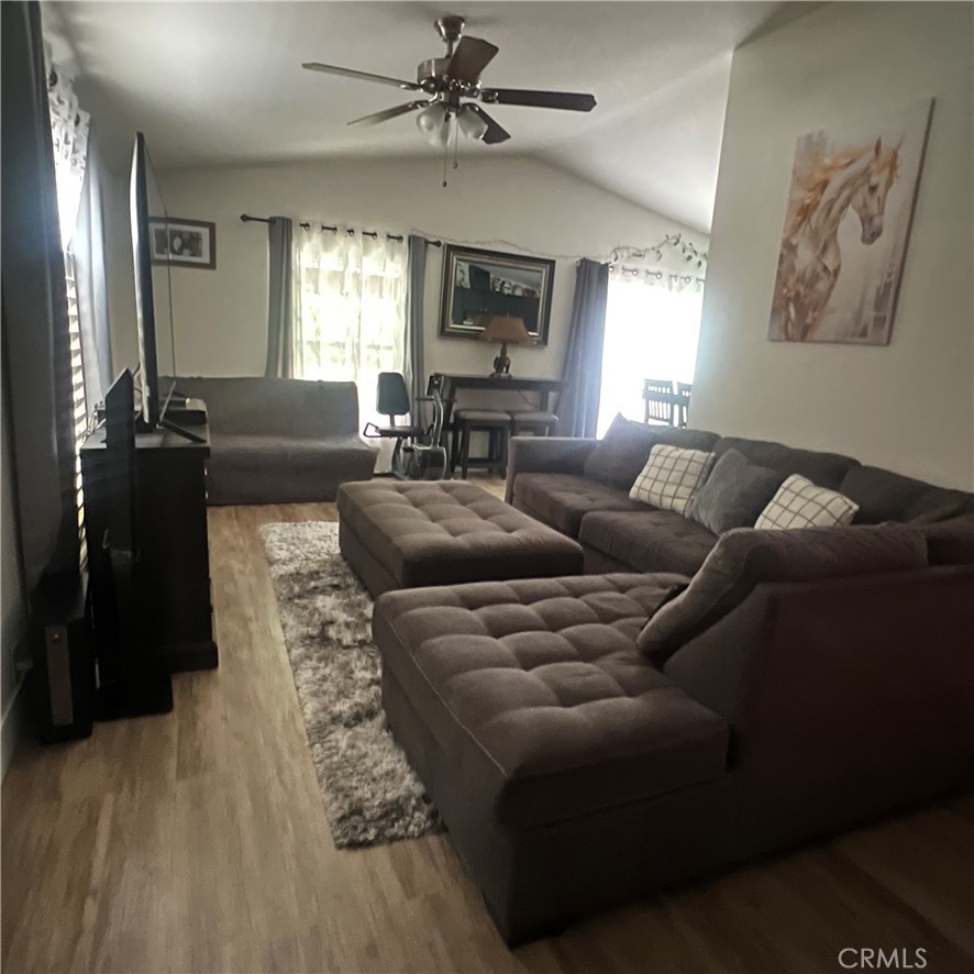 3909 Reche Road, Unit 28 Fallbrook, CA 92028 - Photo 27 of 34