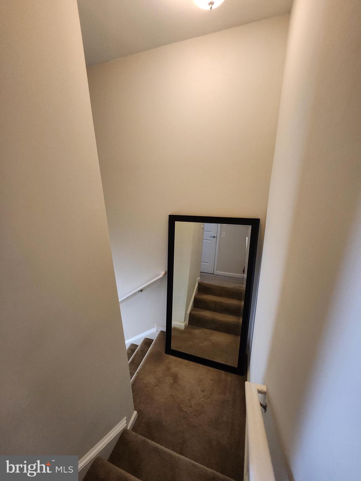 17027 Gibson Mill Road Dumfries, VA 22026 - Photo 22 of 57 Staircase