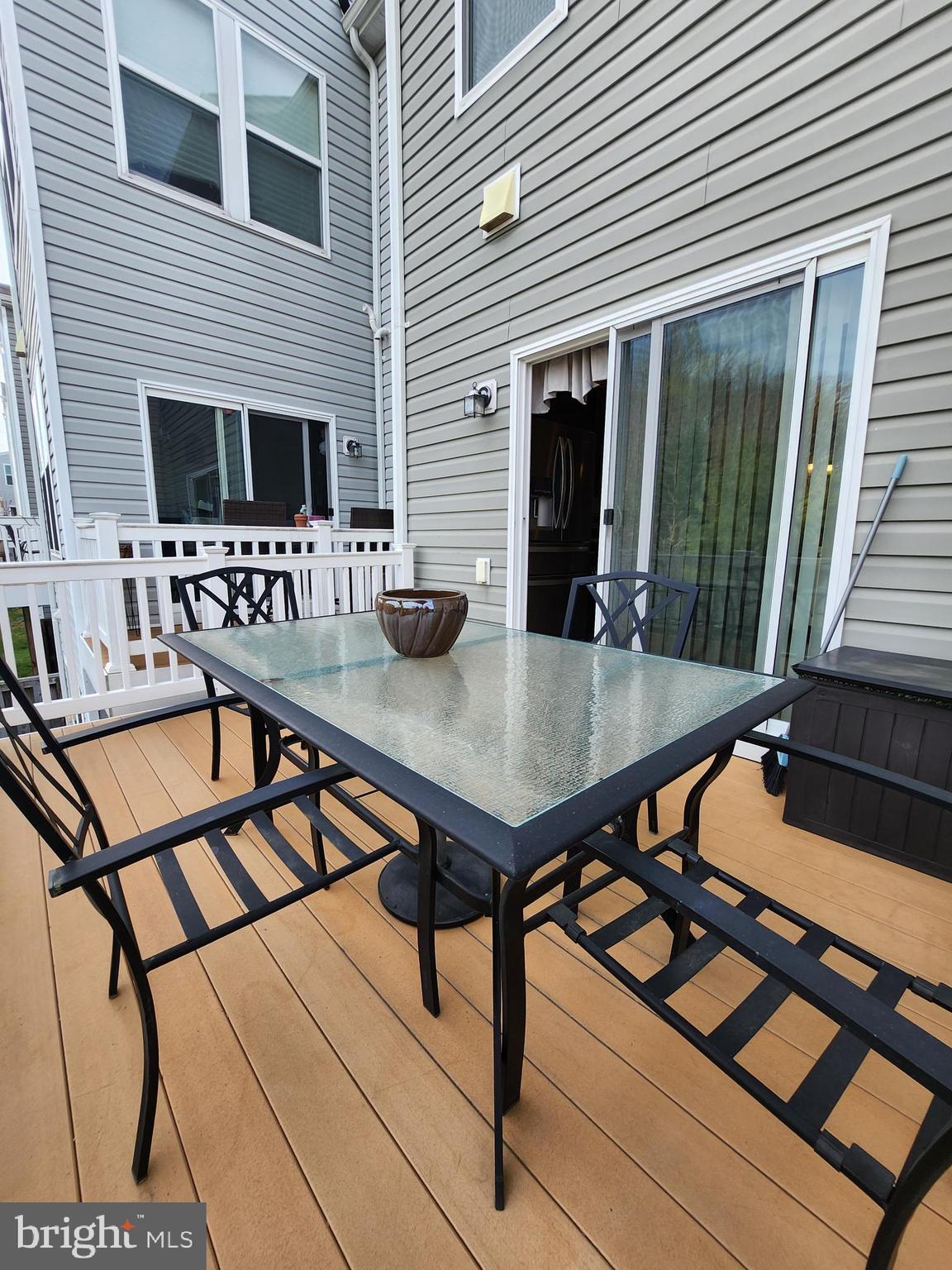 17027 Gibson Mill Road Dumfries, VA 22026 - Photo 38 of 57 Composite Deck