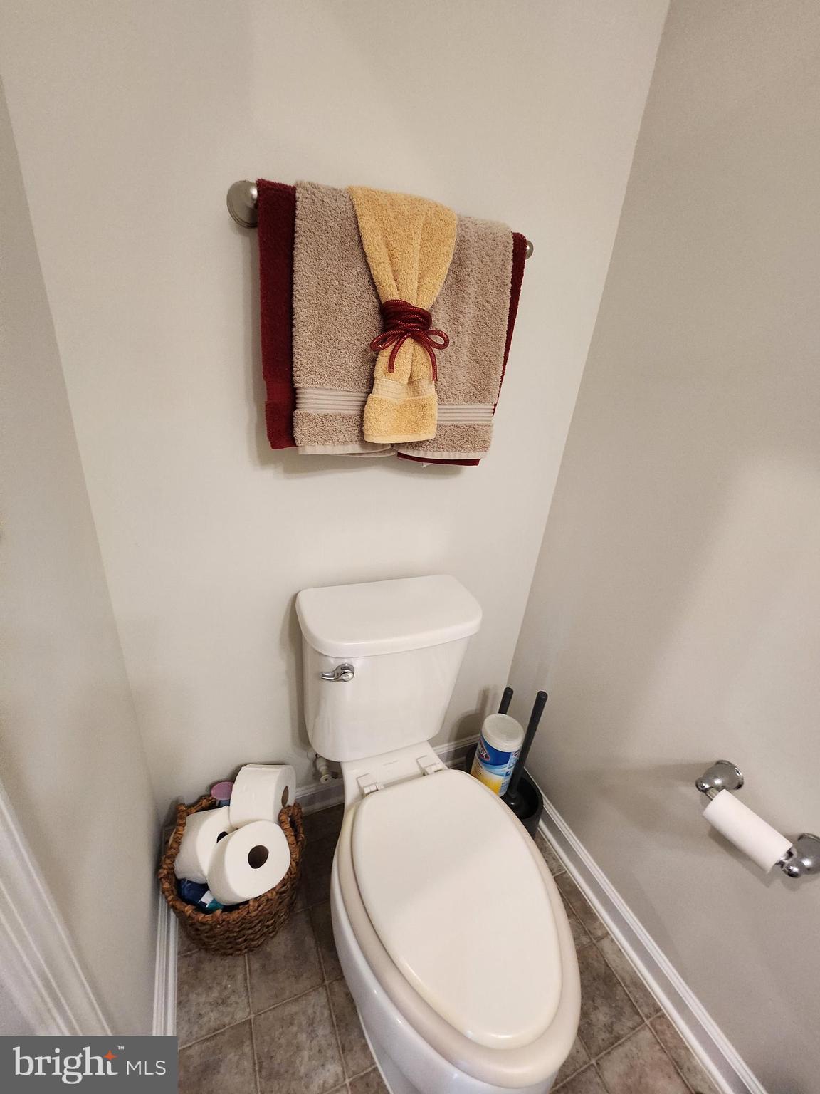 17027 Gibson Mill Road Dumfries, VA 22026 - Photo 4 of 57 Powder Room