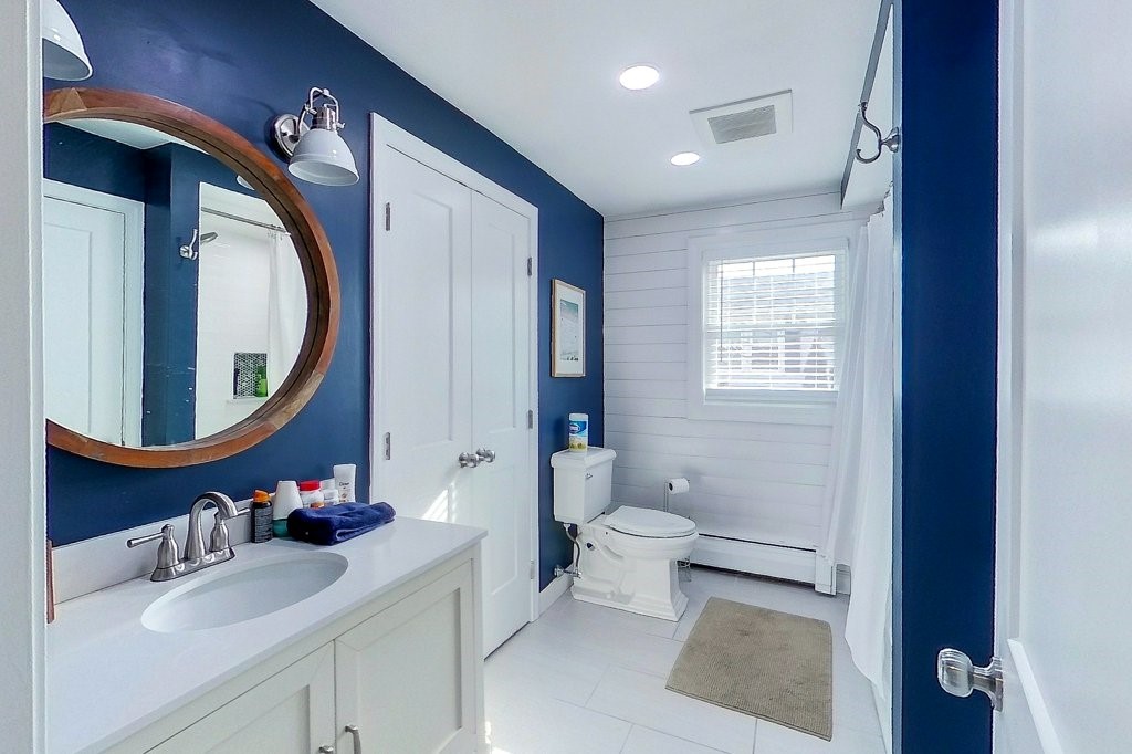 46 Allston Avenue Middletown, RI 02842 - Photo 10 of 20