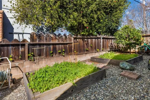 $1,215,000 | 504 Cuesta Drive, San Luis Obispo, CA 93405