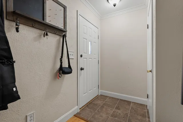 $244,900 | 241 Thelma Drive, Battle Creek, MI 49014