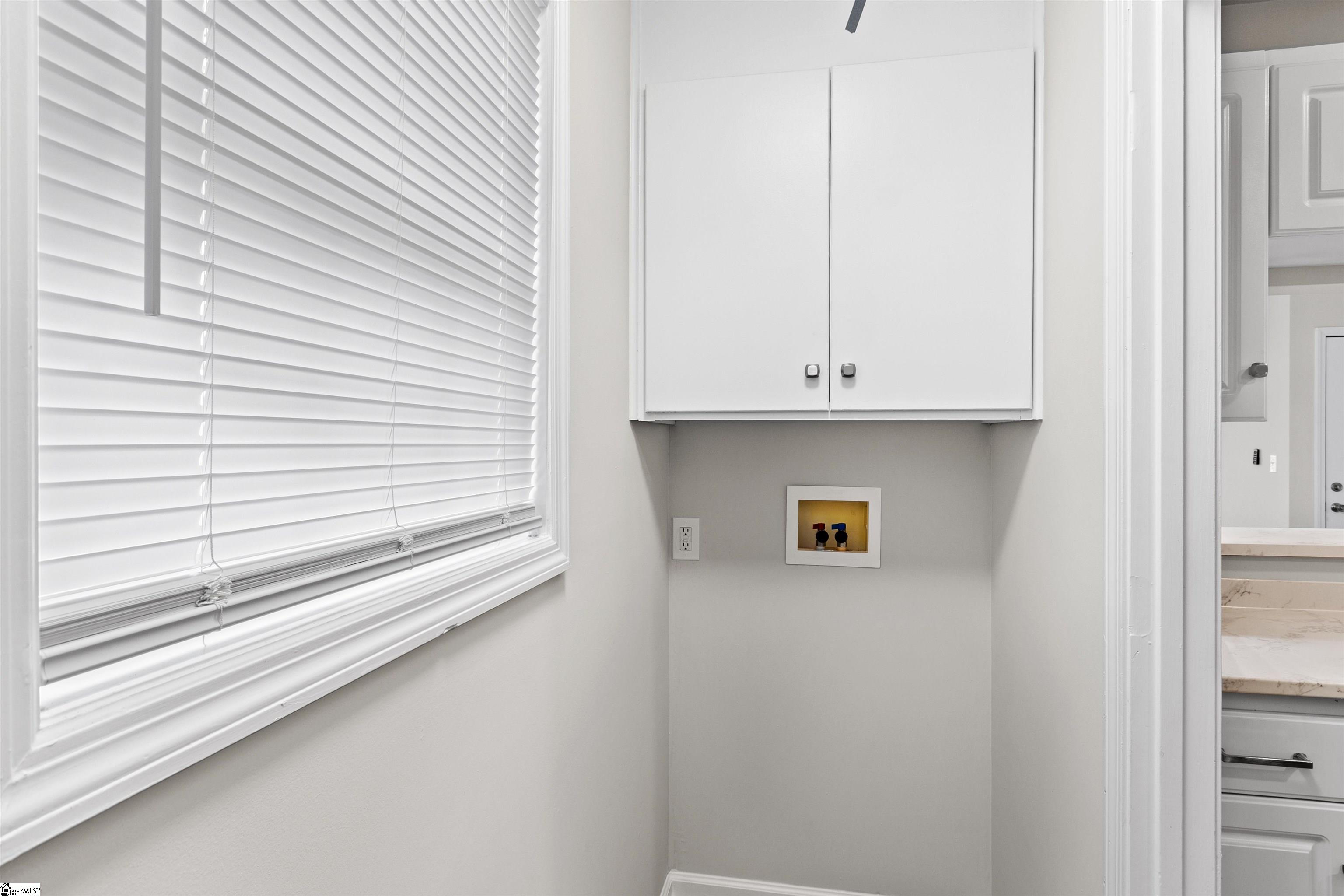 205 East Florida Street Clinton, SC 29325 - Photo 12 of 32