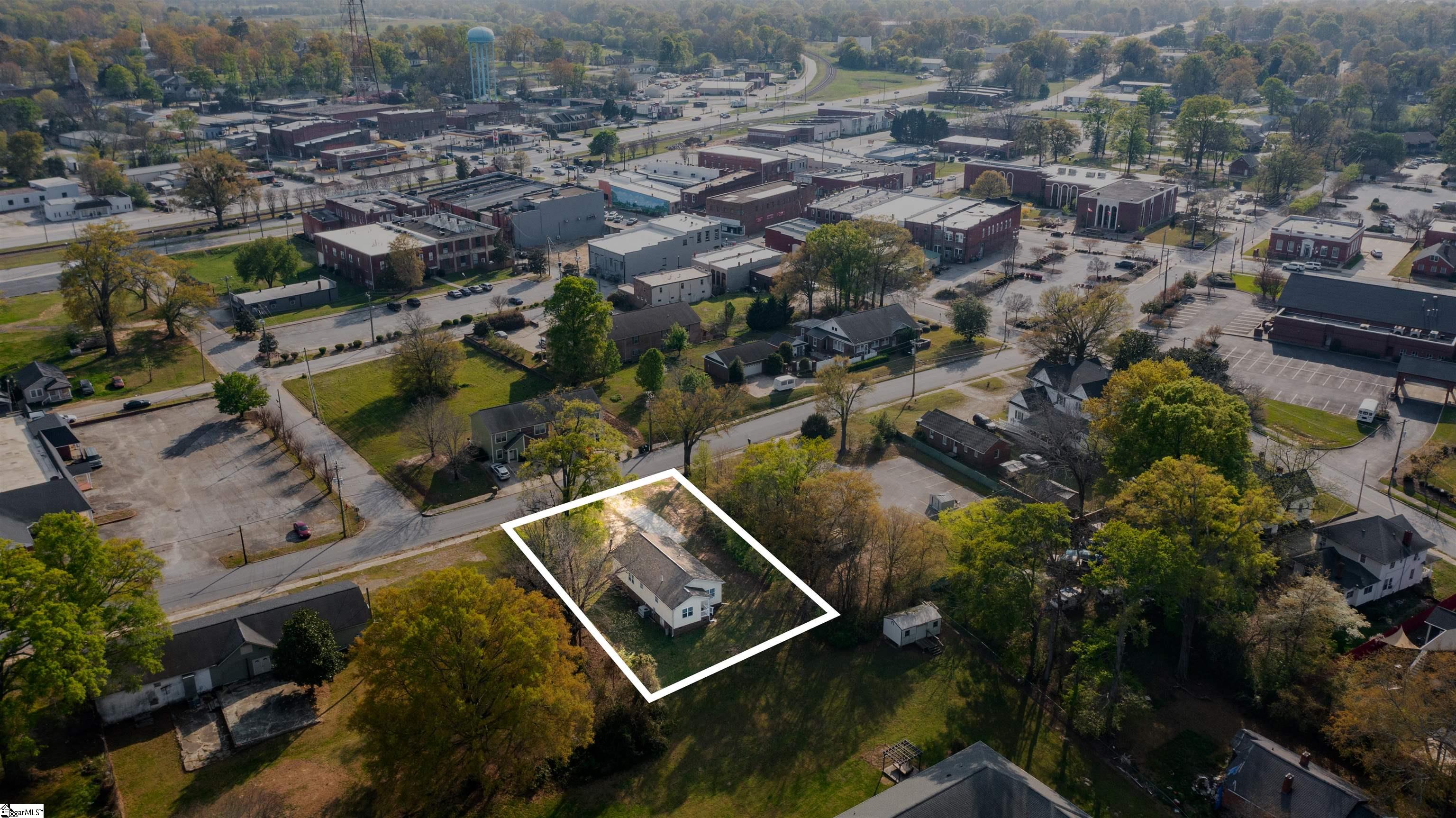 205 East Florida Street Clinton, SC 29325 - Photo 32 of 32