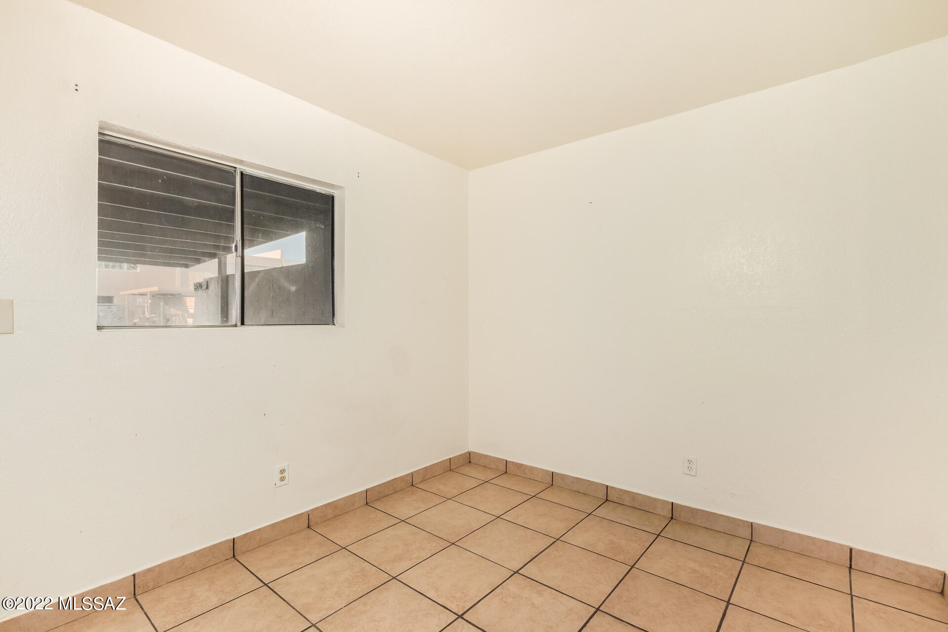 3506 South Mission Road, Unit E Tucson, AZ 85713 - Photo 18 of 25