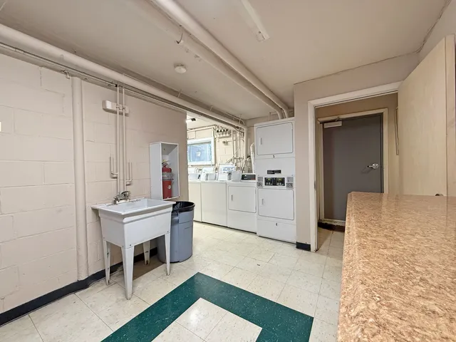 $210,000 | 1313 Rebecca Road, Unit 118, Lombard, IL 60148